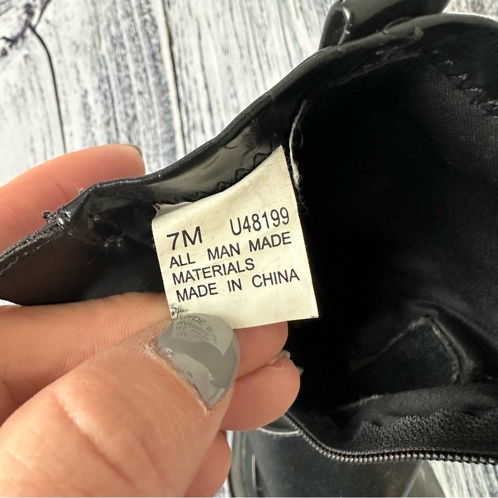 Vintage 90’s Unlisted Vegan Leather Chunky Black Boots - Picture 11 of 11
